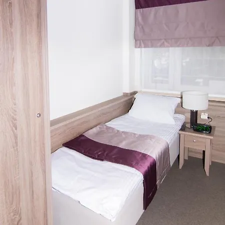 Medica ベッド・アンド・ブレックファスト ポズナン