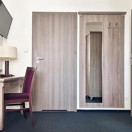 Bed & Breakfast Medica Poznań