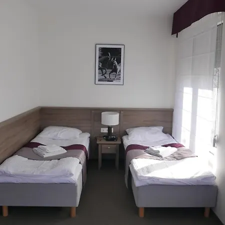 Medica ベッド・アンド・ブレックファスト ポズナン